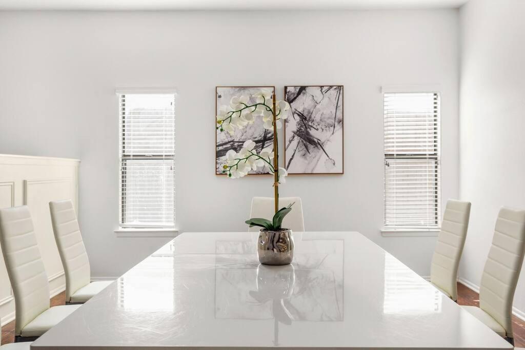 5 Bedrooms With Chefs Kitchen 2 Masters Room And Game Lounge San Antonio Exterior photo