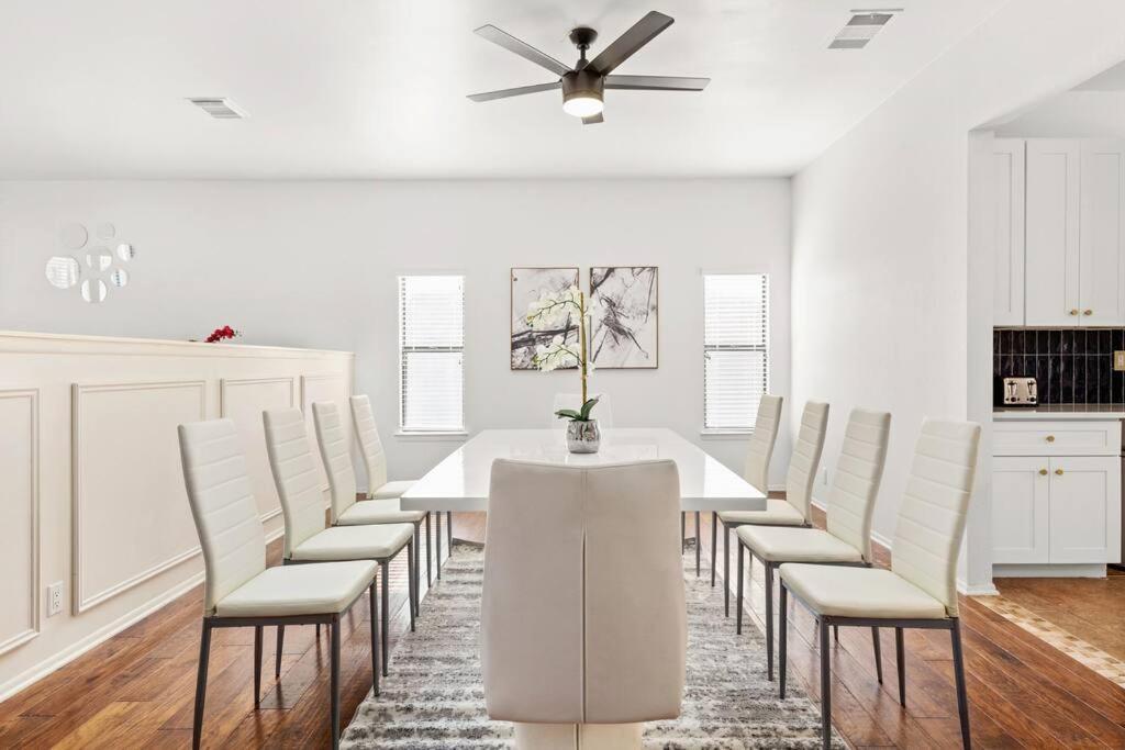 5 Bedrooms With Chefs Kitchen 2 Masters Room And Game Lounge San Antonio Exterior photo